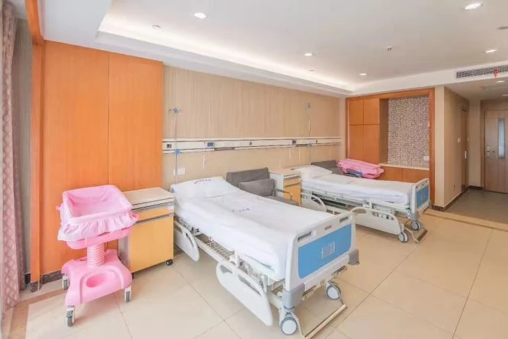 Manual Hospital Bed Height Lifted